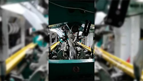 GE288-IIB Faux Fur Warp Knitting Machine